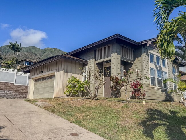 228 Maka Hou Loop in Wailuku, HI - Building Photo - Building Photo