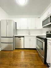 EAST 69 STREET in New York, NY - Foto de edificio - Building Photo