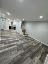 2755 N Dover St in Philadelphia, PA - Foto de edificio - Building Photo