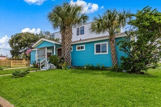 728 7th St in Galveston, TX - Building Photo - Building Photo