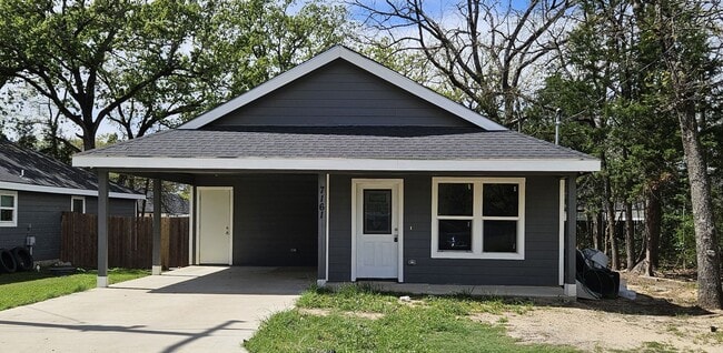 property at 7161 Dakota Dr