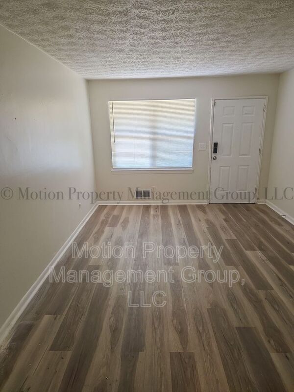 property at 1595 Carlisle St NW