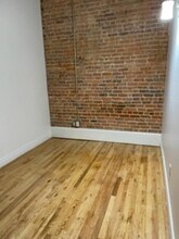 208 W Michigan Ave in Ypsilanti, MI - Building Photo - Building Photo