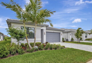 12557 SW Rain River Dr in Port St. Lucie, FL - Building Photo - Building Photo