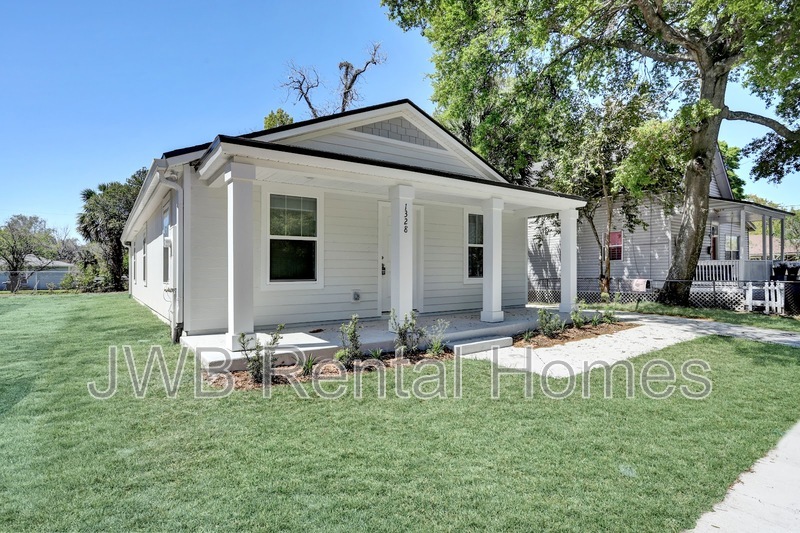 1328 Evergreen Ave in Jacksonville, FL - Building Photo