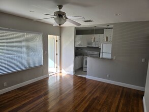 717 NE 1st St-Unit -4N in Delray Beach, FL - Building Photo - Building Photo