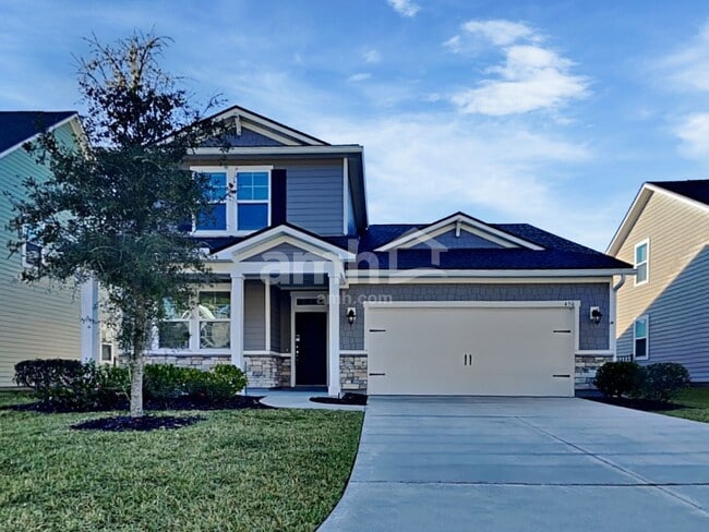 property at 450 Sandstone Dr