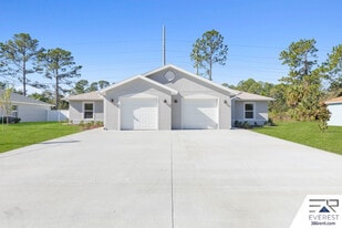 11 Serenity Pl in Palm Coast, FL - Building Photo