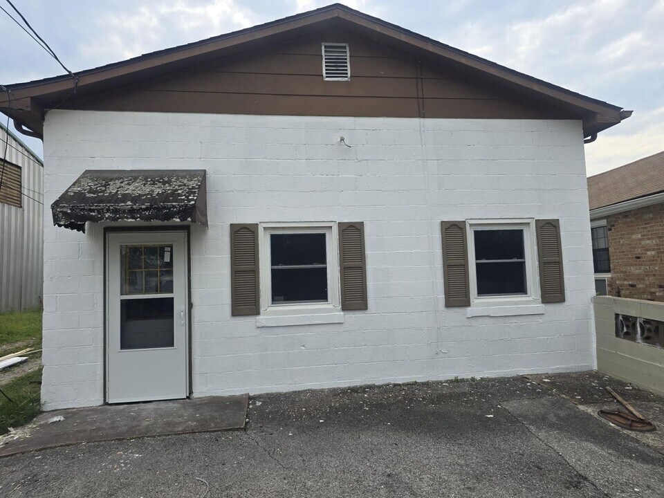 510 Washington Ct in Clarksville, TN - Building Photo