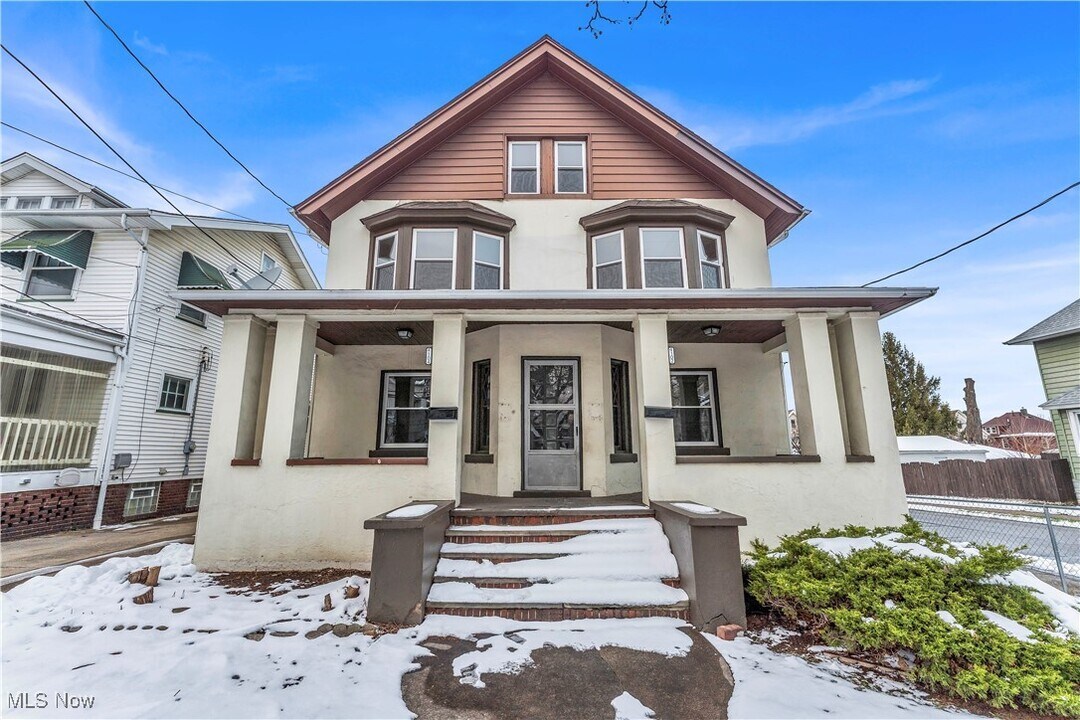 4102 Brooklyn Ave in Cleveland, OH - Building Photo