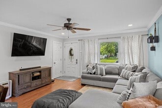 7 Tinker Dr in Mount Holly, NJ - Building Photo - Building Photo