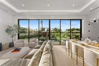 220 S Swinton Ave in Delray Beach, FL - Building Photo - Building Photo