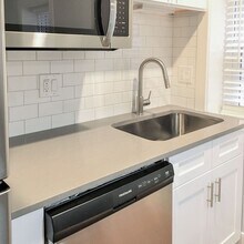 2109 N Sedgwick St, Unit 3A in Chicago, IL - Building Photo - Building Photo