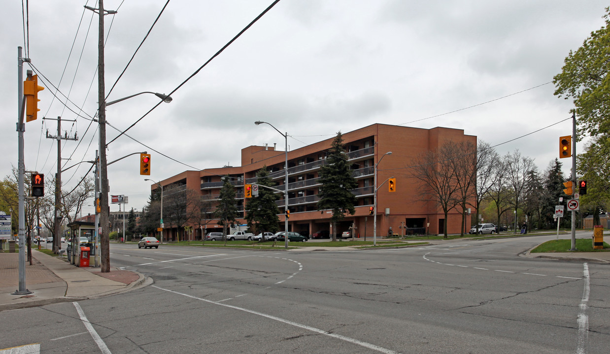 Marjory Cartons Apartments in Toronto, ON - Building Photo