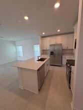 6032 Zen Wy in Oakland, FL - Building Photo - Building Photo