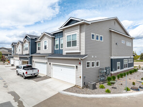 Bellevue Heights in Nampa, ID - Building Photo - Building Photo