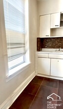 2651 W 23rd Pl, Unit 2F in Chicago, IL - Building Photo - Building Photo