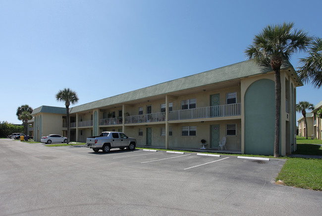 Rex Haven Apartments in Palm Springs, FL - Building Photo - Building Photo