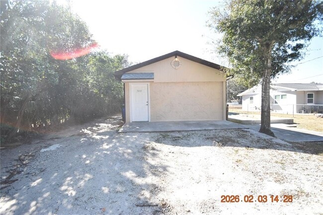 5410 4th St in Zephyrhills, FL - Building Photo - Building Photo