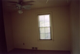 4200 E Wing Rd in Mt. Pleasant, MI - Foto de edificio - Building Photo