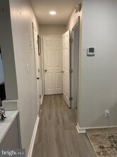 5900 Surrey Hill Pl in Springfield, VA - Building Photo - Building Photo