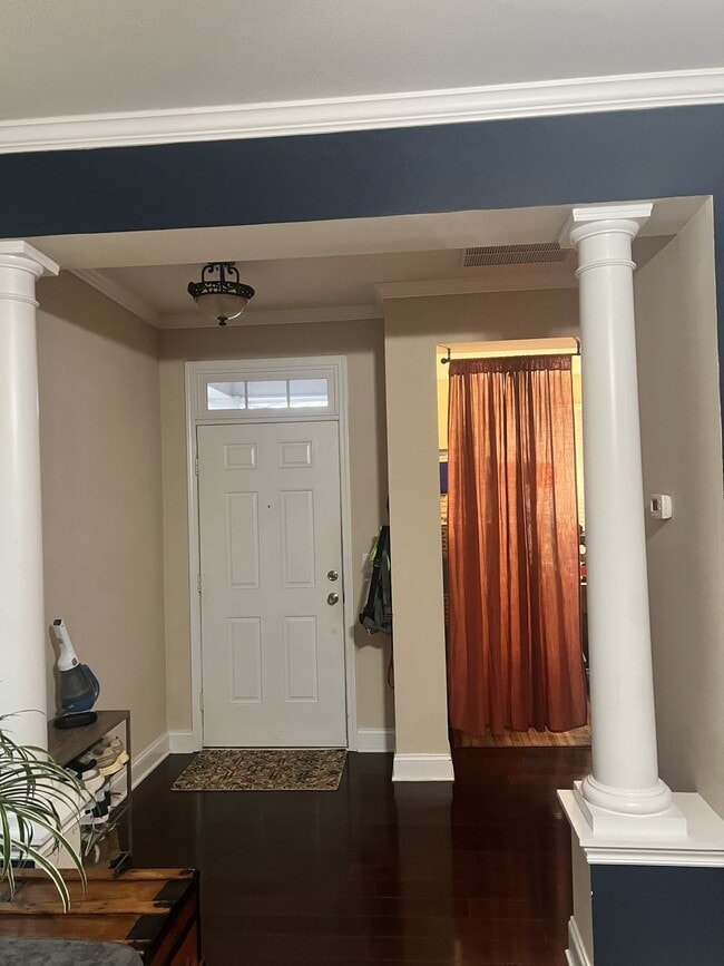 222 Duck Mill Cir in Cary, NC - Building Photo - Building Photo
