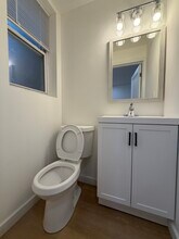 2503 S 2nd St in Philadelphia, PA - Foto de edificio - Building Photo