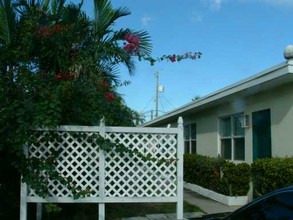 631 NE 8th Ave in Fort Lauderdale, FL - Building Photo - Building Photo