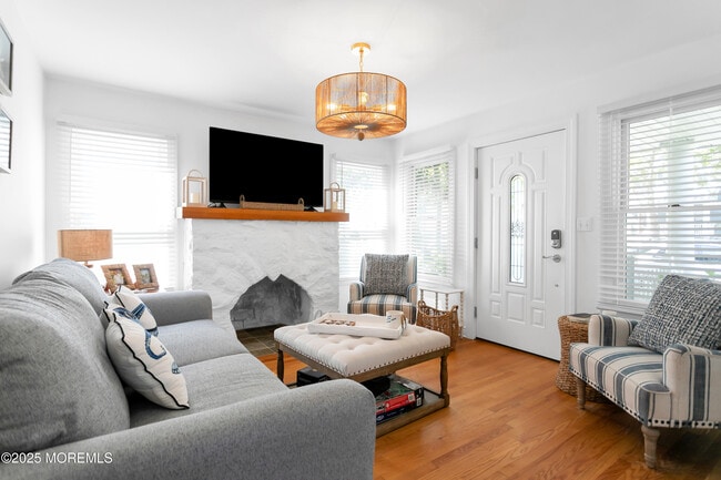 property at 505 Jefferson Ave