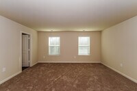 405 Clover Cir photo'