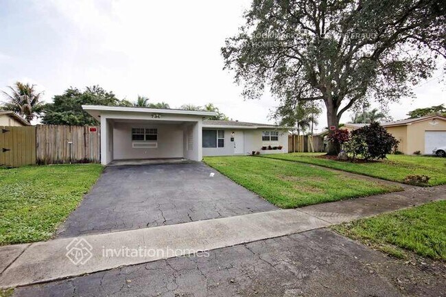 781 SW 64th Terrace in Pembroke Pines, FL - Building Photo - Building Photo