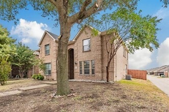 5446 Prairie Ln in Grand Prairie, TX - Building Photo - Building Photo