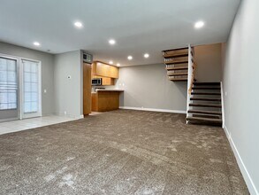 3932 Via Tranquilo in San Diego, CA - Building Photo - Building Photo