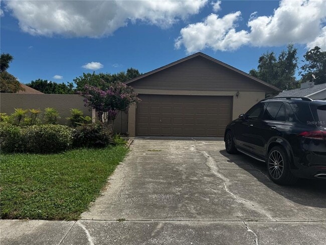 property at 527 Bonnie Blvd