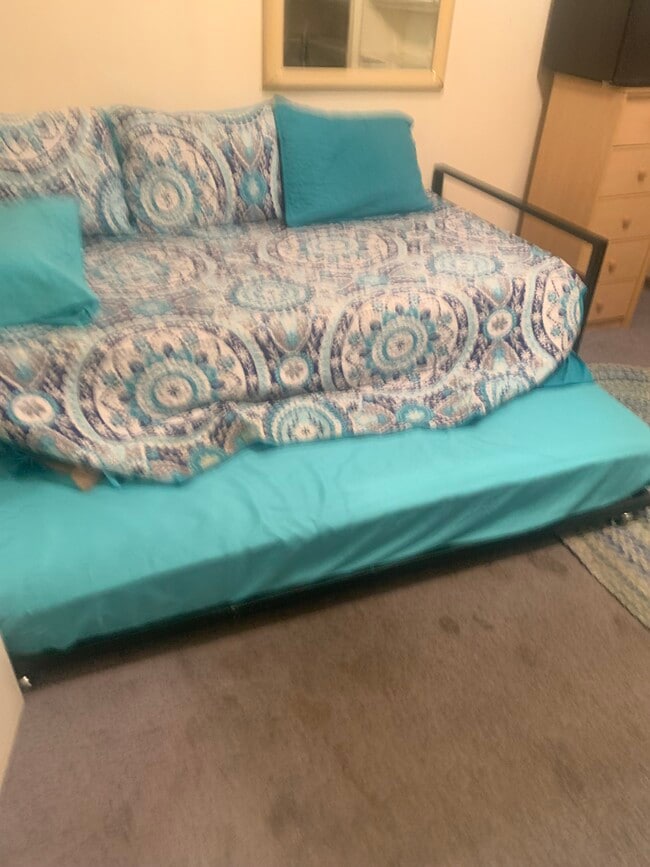 1400 Jessica Ave in Las Vegas, NV - Building Photo - Building Photo