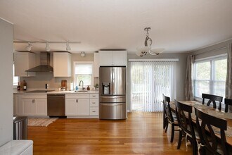 19 Orono St in Worcester, MA - Building Photo - Building Photo