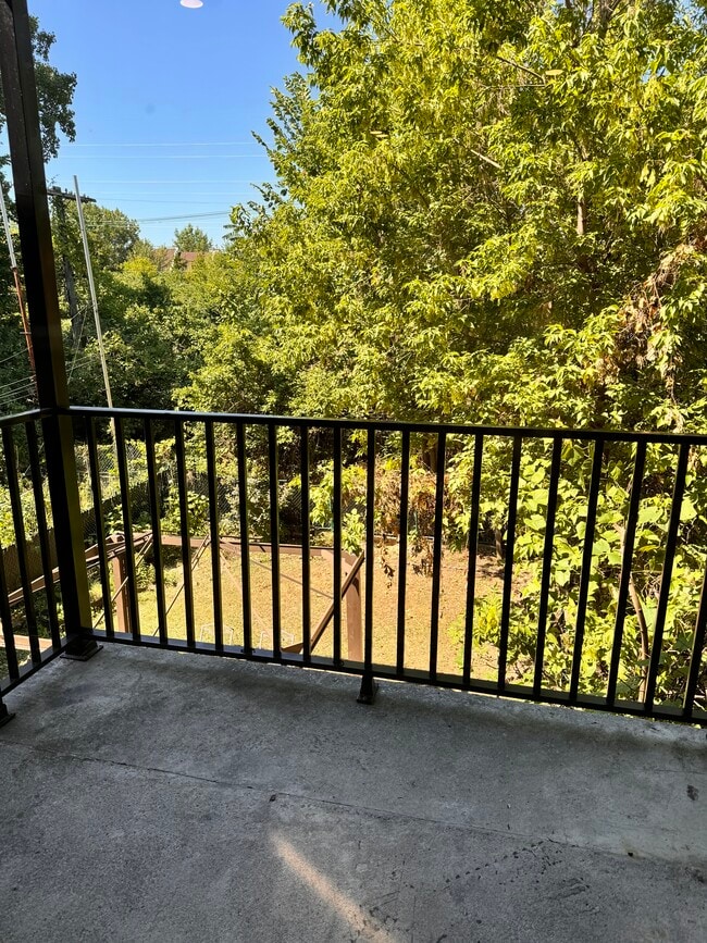 property at 5400 Connaught Av