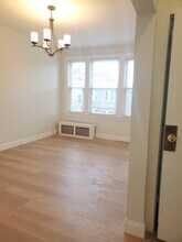 376 Van Nostrand Ave in Jersey City, NJ - Building Photo - Building Photo