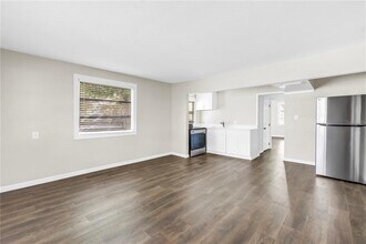 134-186 86th Terrace in Treasure Island, FL - Building Photo - Building Photo