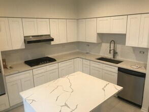 1410 W Wrightwood Ave in Chicago, IL - Building Photo - Building Photo