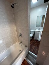 536 Walnut St-Unit -1st Fl in Reading, PA - Building Photo - Building Photo