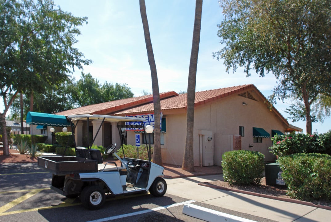 Rosewood Estates in El Mirage, AZ - Building Photo