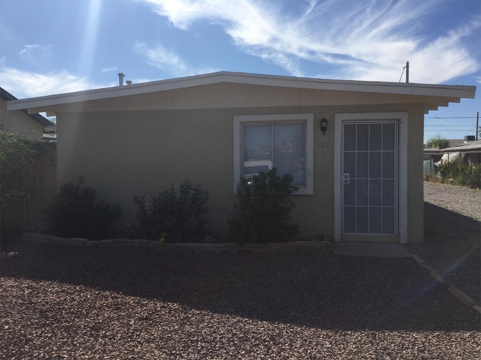 507 W 11th St in Casa Grande, AZ - Building Photo