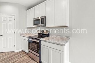 5218 Triple Crown Wy in Indianapolis, IN - Building Photo - Building Photo