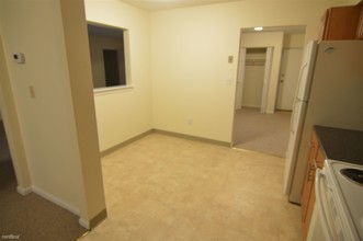 4 April Ln-Unit -# Gc in Lexington, MA - Building Photo - Building Photo