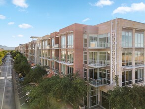 The Residences on High Street in Phoenix, AZ - Foto de edificio - Building Photo