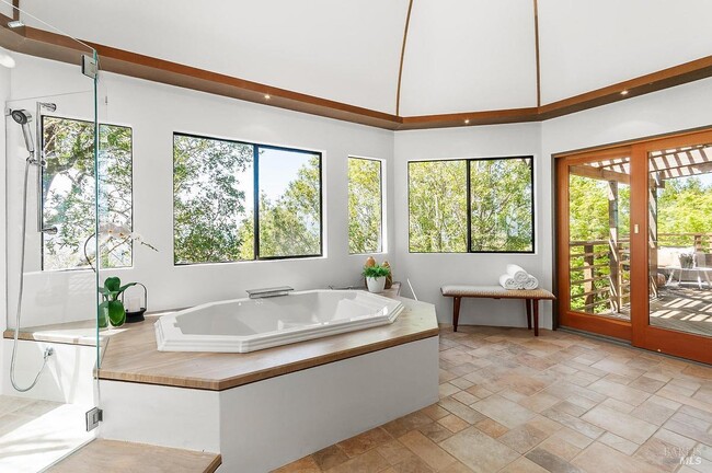 property at 1100 Bayhills Dr