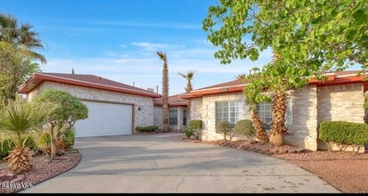 2081 Paseo Del Prado Dr in El Paso, TX - Building Photo - Building Photo