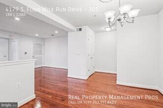 4179 S Four Mile Run Dr in Arlington, VA - Building Photo - Building Photo