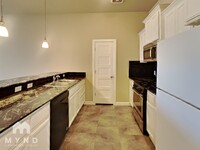 1106 Merlin Dr in Norman, OK - Building Photo - Building Photo